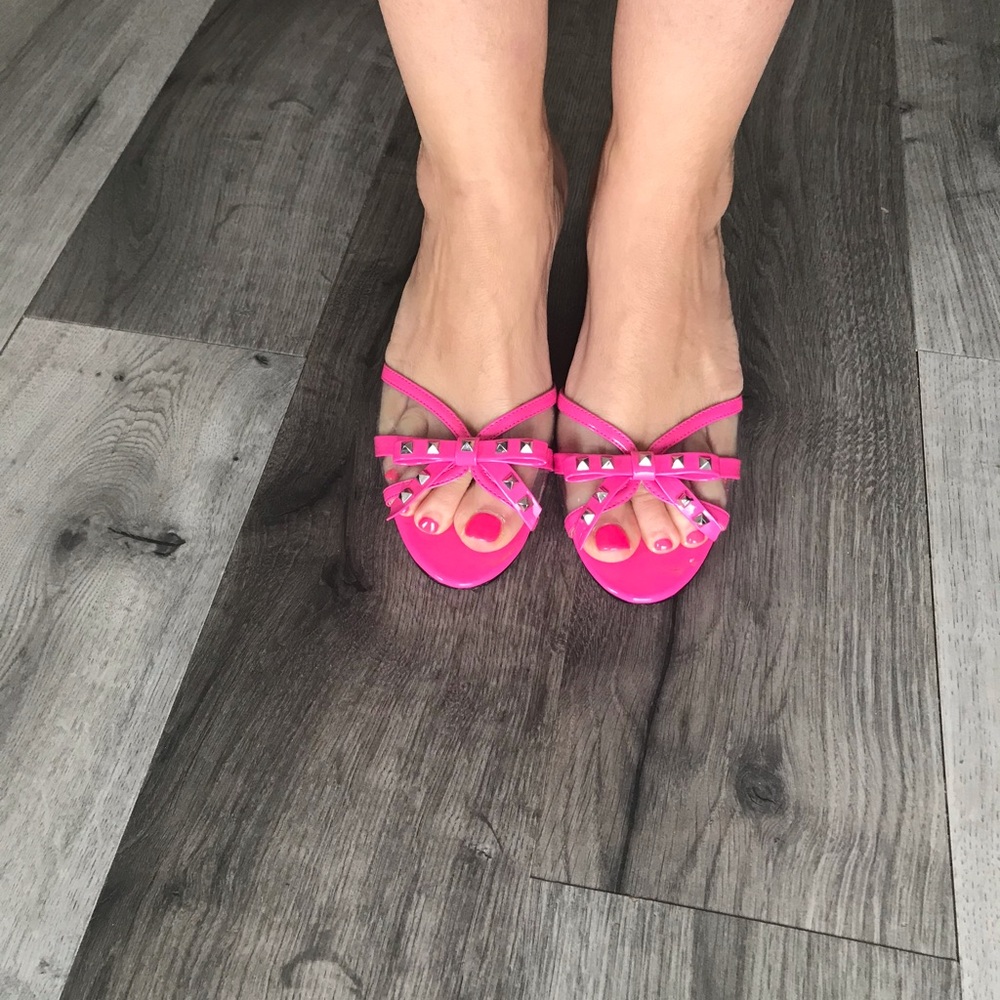 Pink Betsy Johnson heels